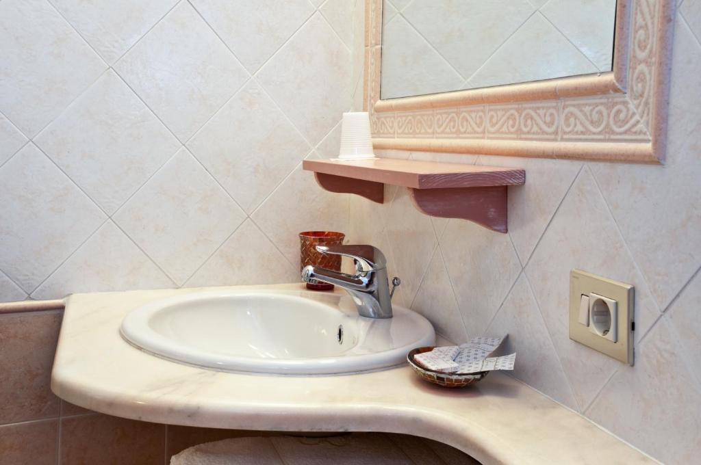 Bed&Breakfast Chiara Olbia Pokoj fotografie