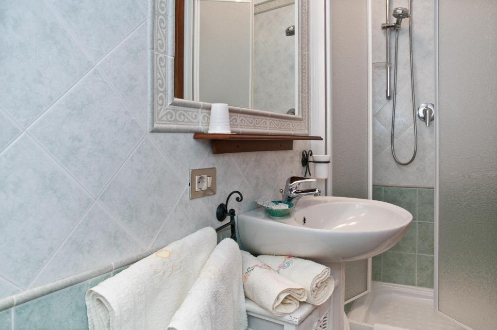Bed&Breakfast Chiara Olbia Pokoj fotografie